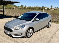 FORD FOCUS SE PLUS A/T 4P